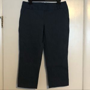 The Limited Exact Stretch Crop Pants, Size 8